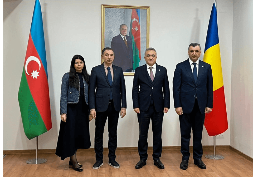 Vəkillər Kollegiyasının nümayəndə heyəti Azərbaycanın Rumıniyadakı səfirliyini ziyarət edib