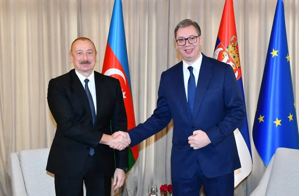 Aleksandar Vuçiç  Prezident İlham Əliyevə zəng edib