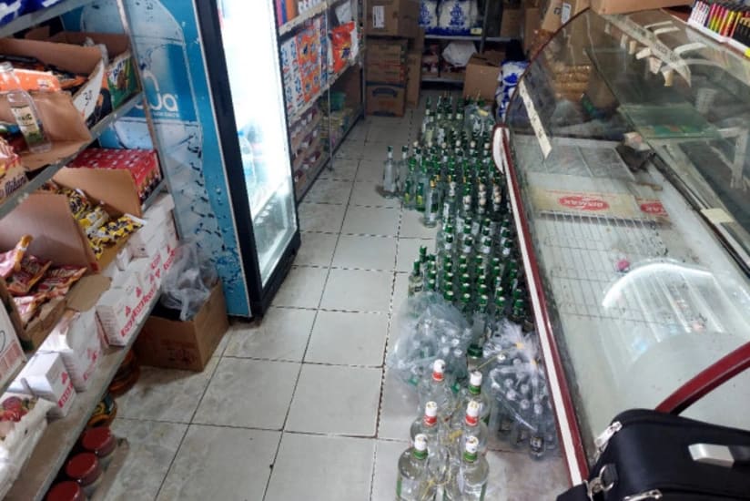 Şəmkirdə 127,6 litr saxta araq müsadirə olundu