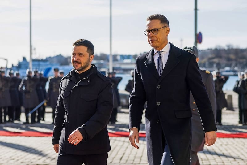 Finlandiya və Ukrayna liderləri telefonla danışıb