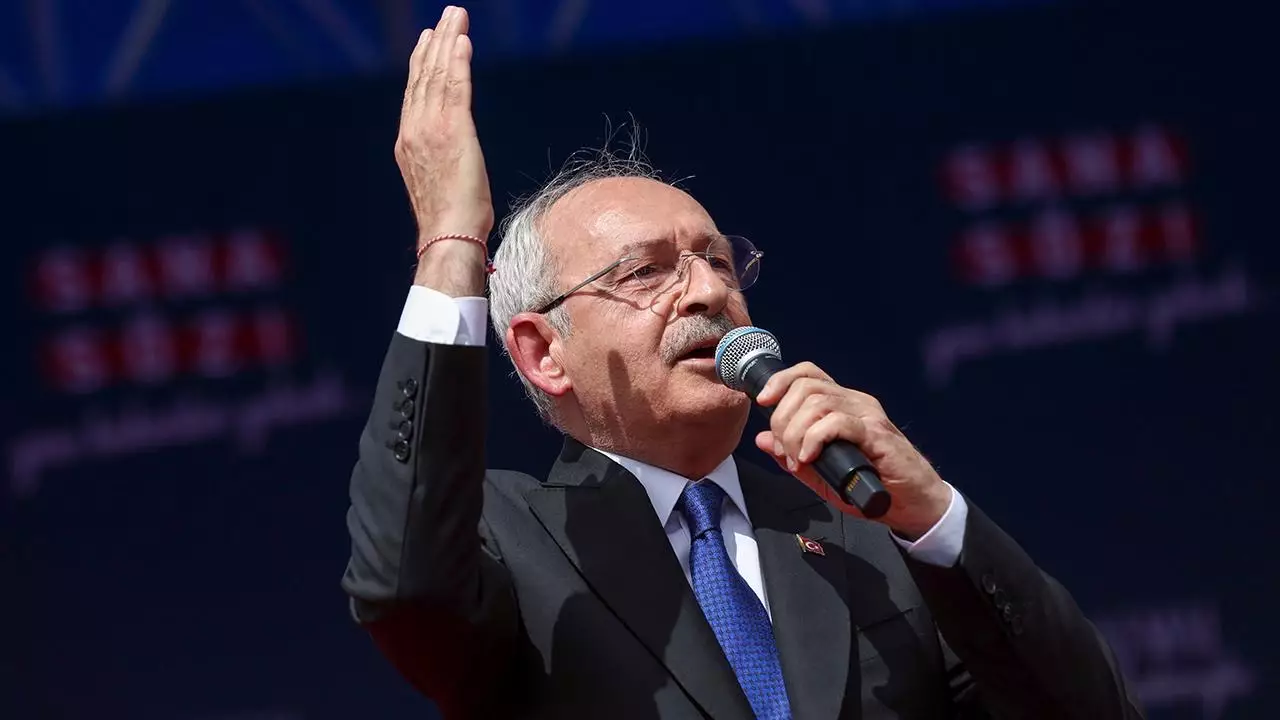 Kılıçdaroğlu müxalifətdə fəaliyyətini davam etdirəcək