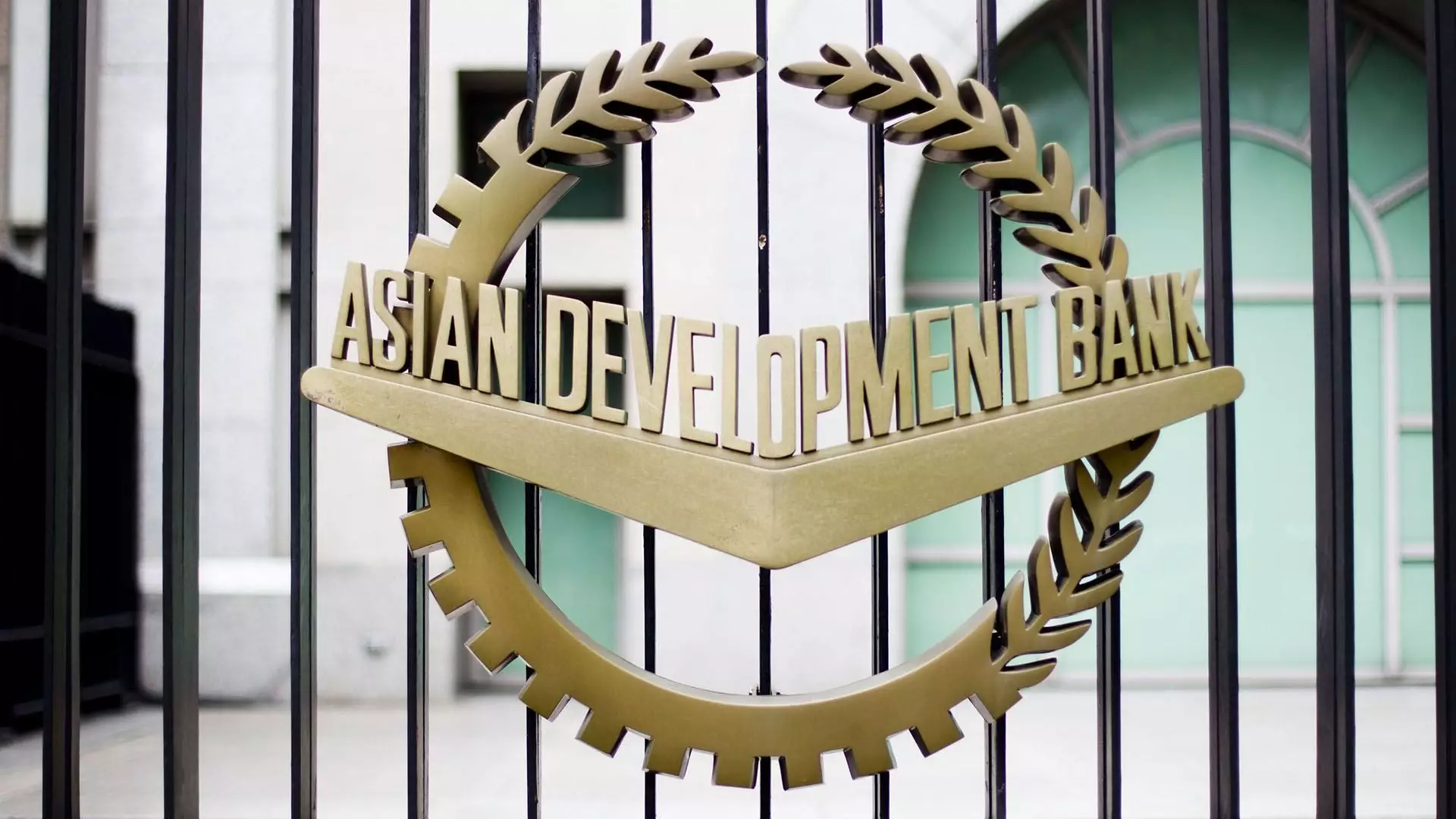 ADB Azərbaycanın 2024-2025-ci illər üçün iqtisadi artım proqnozunu yaxşılaşdırıb