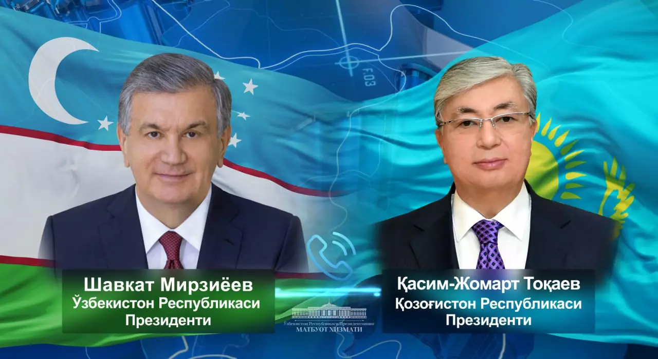 Mirziyoyev ilə Tokayev arasında telefon danışığı olub