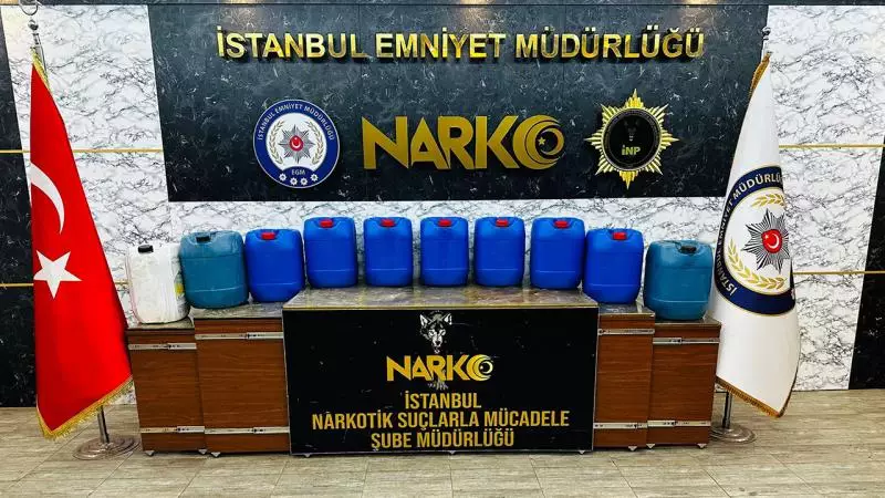 İstanbul polisi 530 kq metamfetamin ələ keçirilib