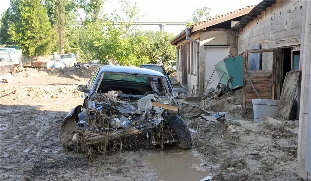 Bolqarıstanda daşqın baş verib, 2 nəfər ölüb