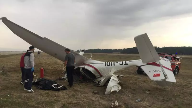 Türkiyədə təlim təyyarəsi qəzaya uğrayıb, 2 pilot həlak olub