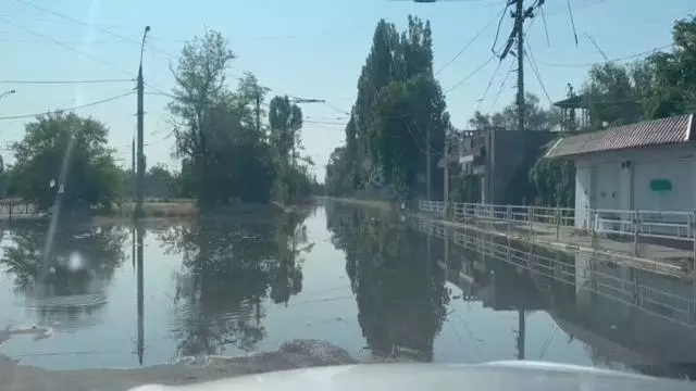 Böyük Britaniya Ukraynaya daşqınlarla mübarizə üçün 16 milyon funt sterlinq yardım ayırıb