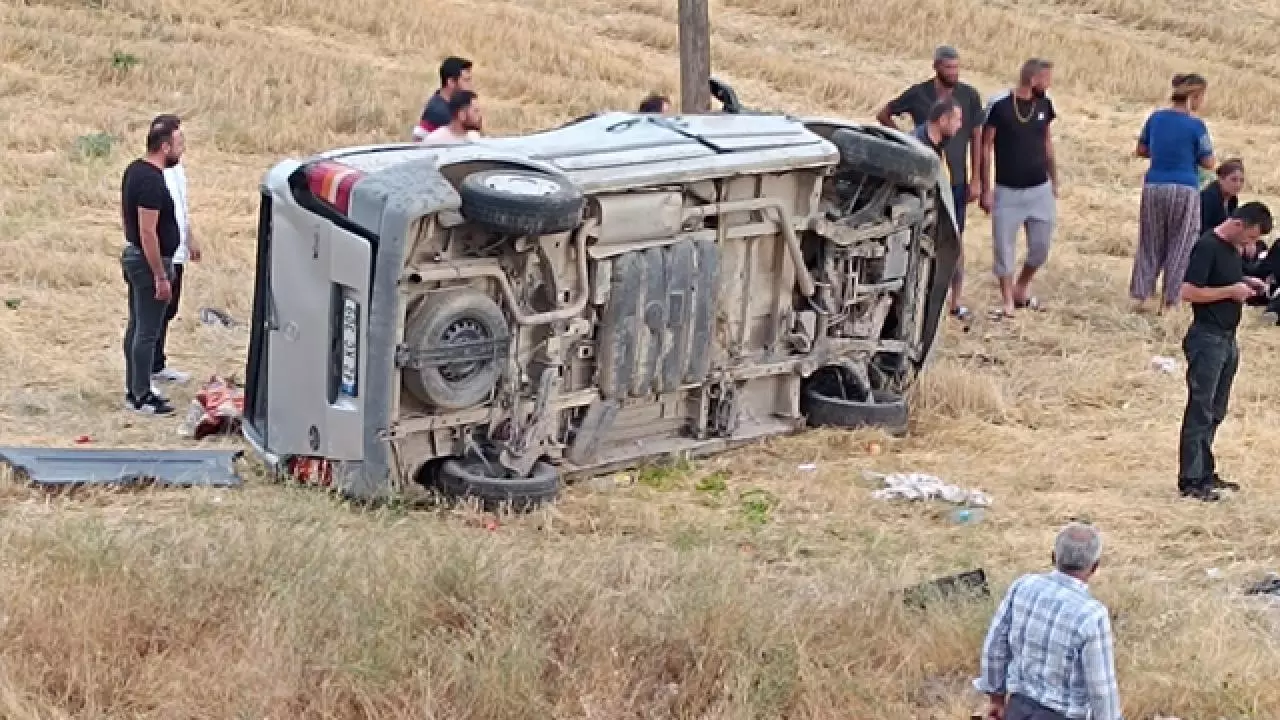 Türkiyədə ağır yol qəzası olub, ölən və yaralananlar var 