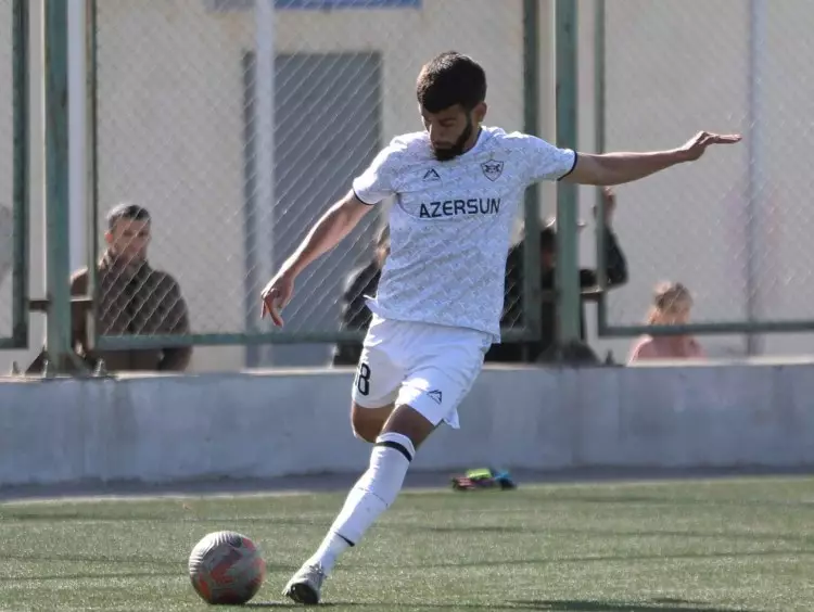 "Qarabağ-2"nin futbolçusunun halı pisləşdi, xəstəxanaya çatdırıldı - YENİLƏNİB