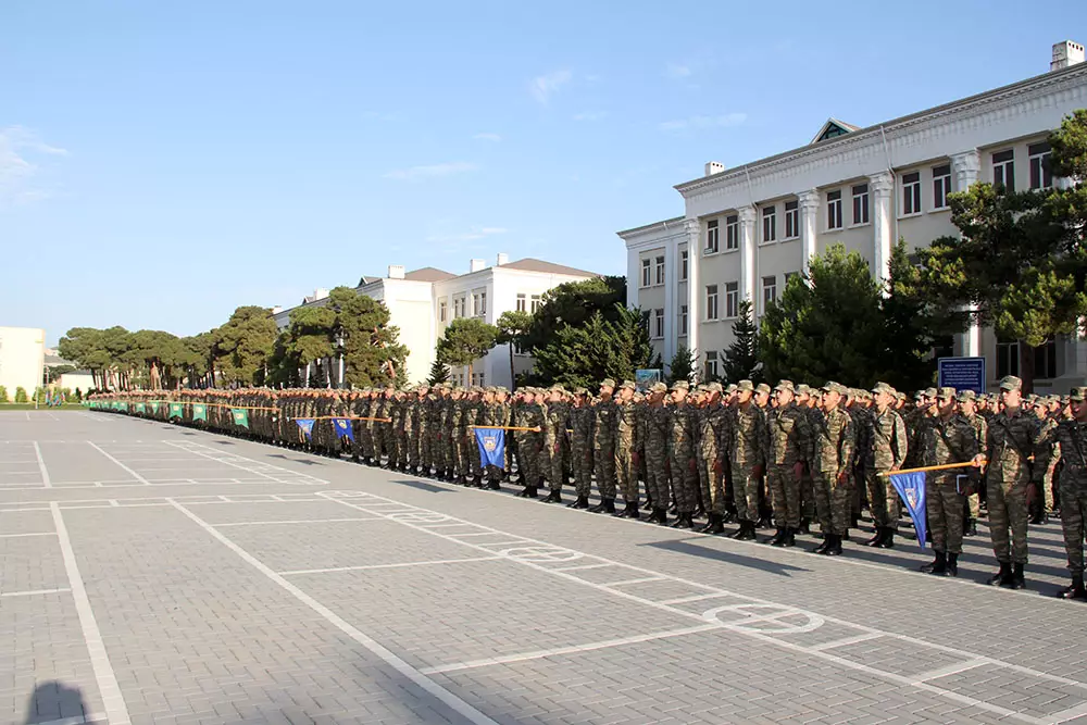 Hərbi institutda “Bilik günü” qeyd edilib