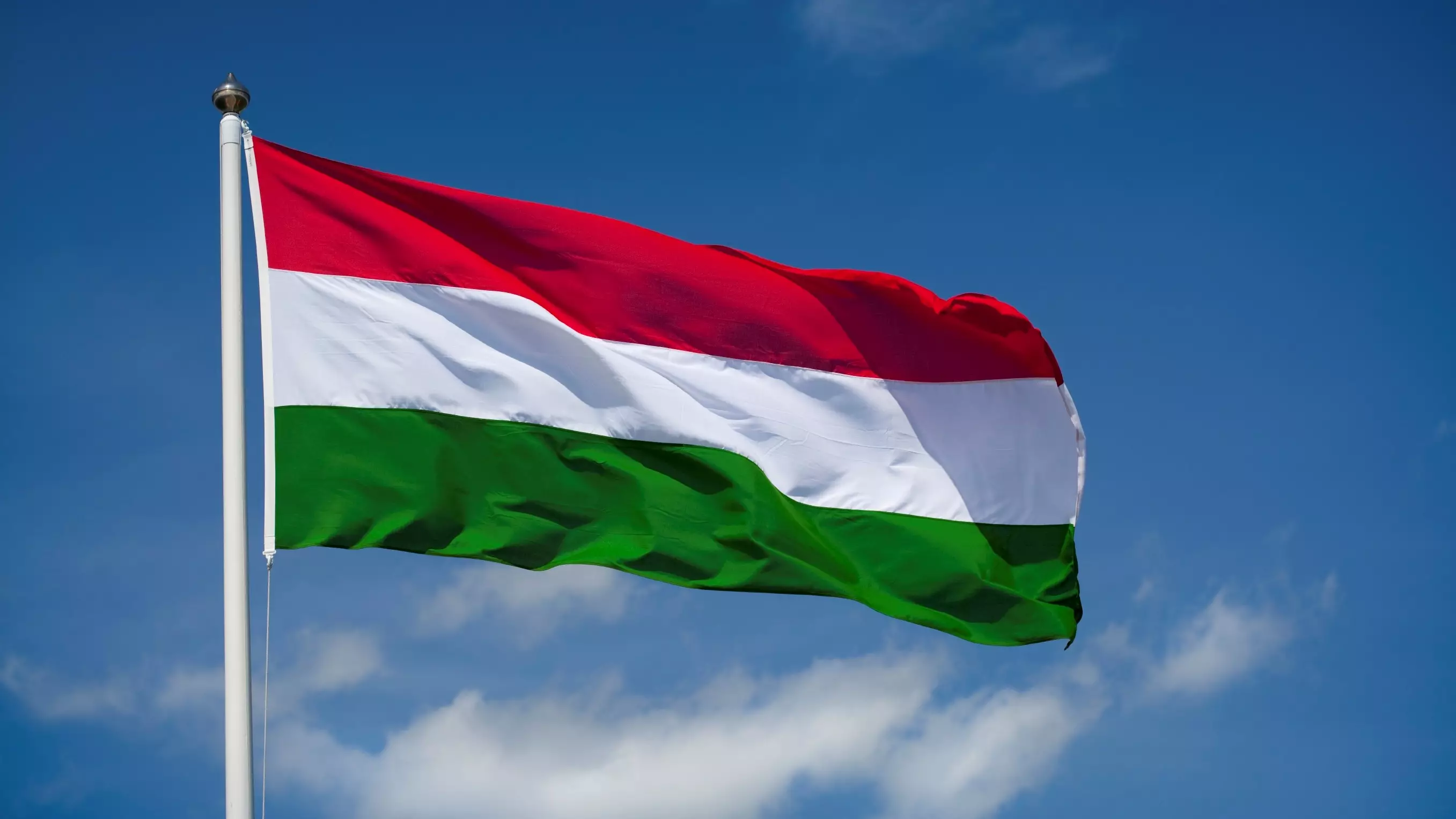 KİV: Macarıstan Ukrayna ilə bağlı mövqeyinə görə B9-dan çıxarıla bilər