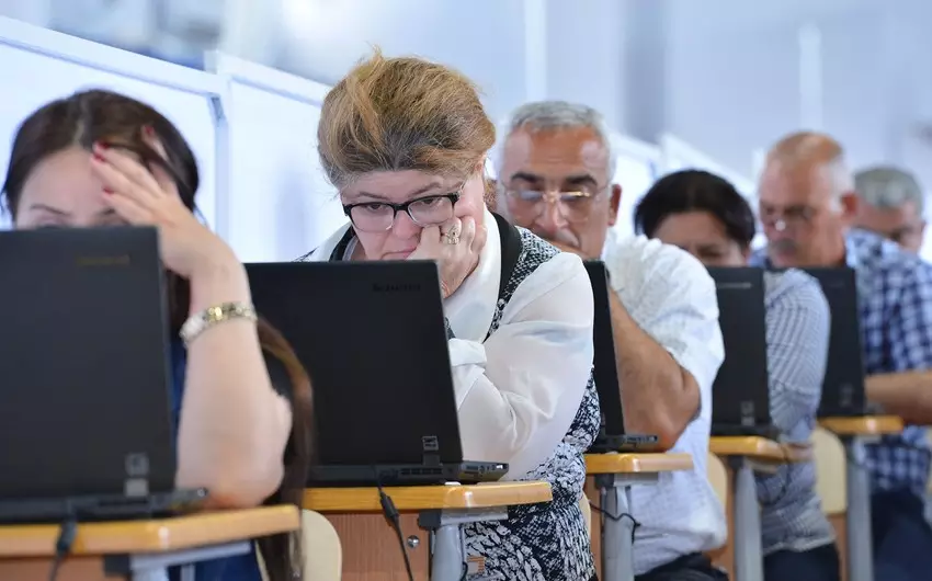 Məktəb direktoru olmaq istəyənlər bu gün imtahan verəcək