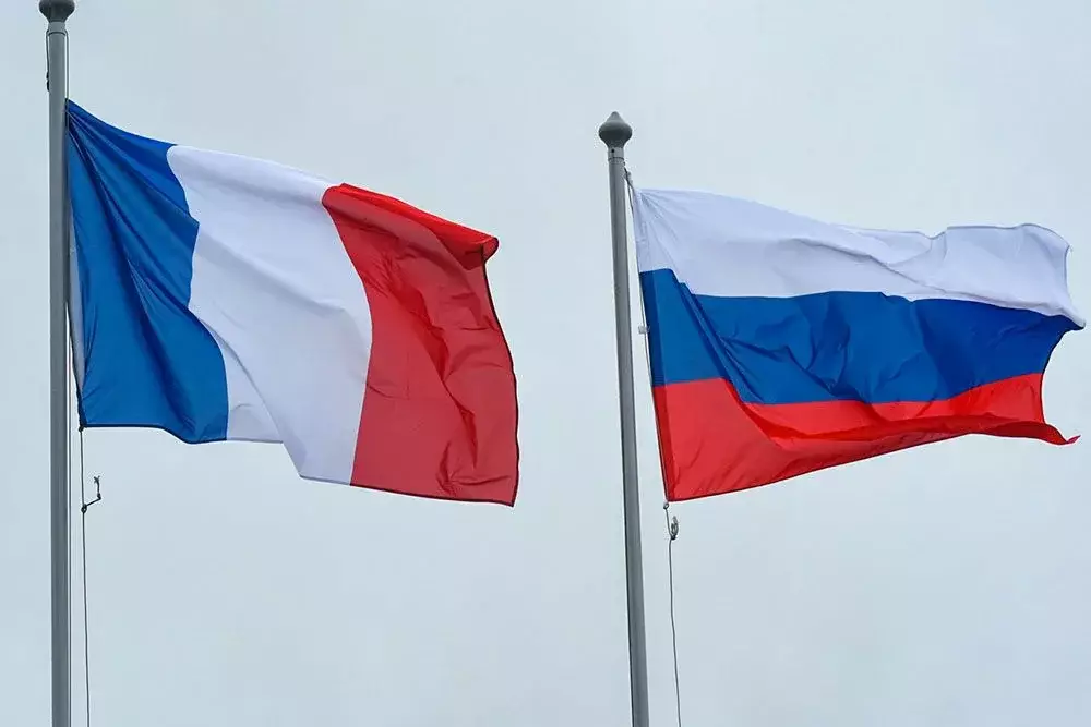 Fransa XİN Rusiya səfirini çağırıb