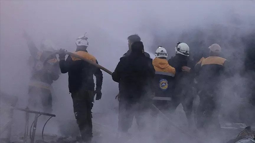 Rusiyaya məxsus döyüş təyyarələrinin İdlibdə həyata keçirdiyi hücumda 9 mülki şəxs həlak olub