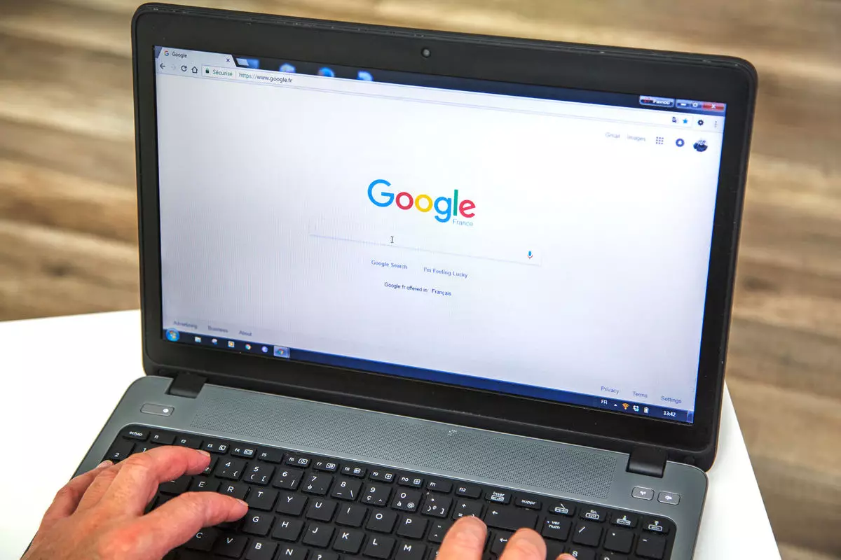 "Google Chrome" brauzerinin pullu versiyası yaradılıb