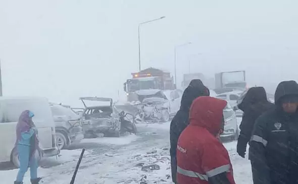 Rusiyada ağır yol qəzası olub, 9 nəfər ölüb