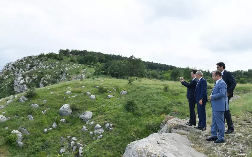 Özbəkistanlı diplomatlar Şuşada həyata keçirilən bərpa və yenidənqurma işləri ilə tanış olub (FOTO)