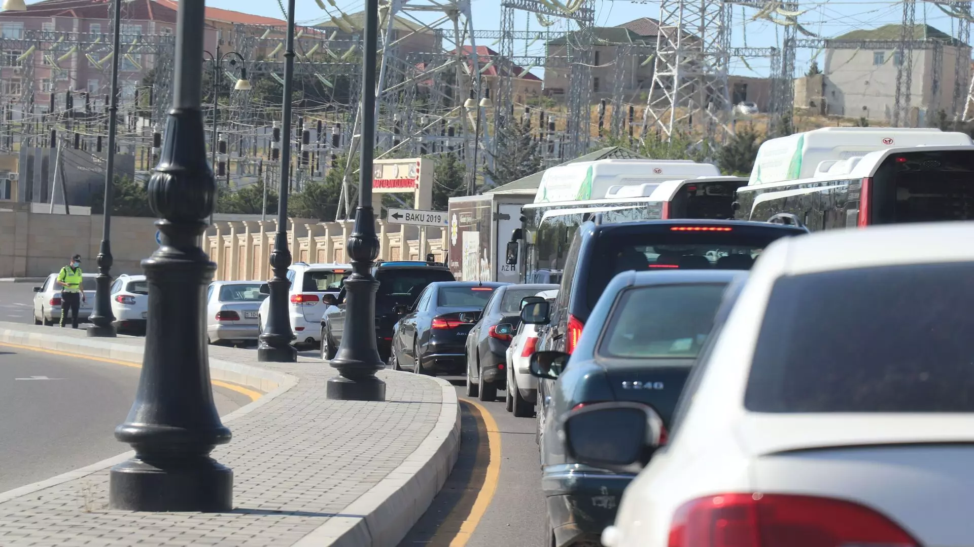 Bakıda sıxlıq olan yollar açıqlanıb