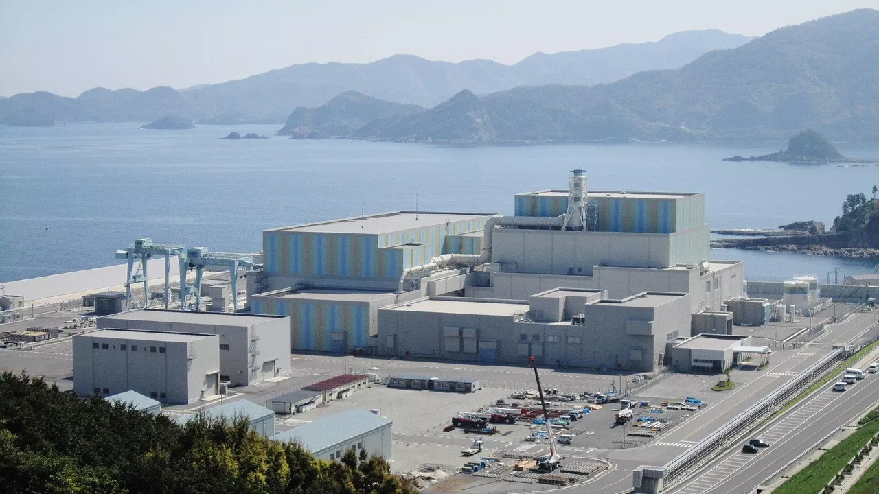 Yaponiyada Atom Elektrik Stansiyasında yanğın baş verib.