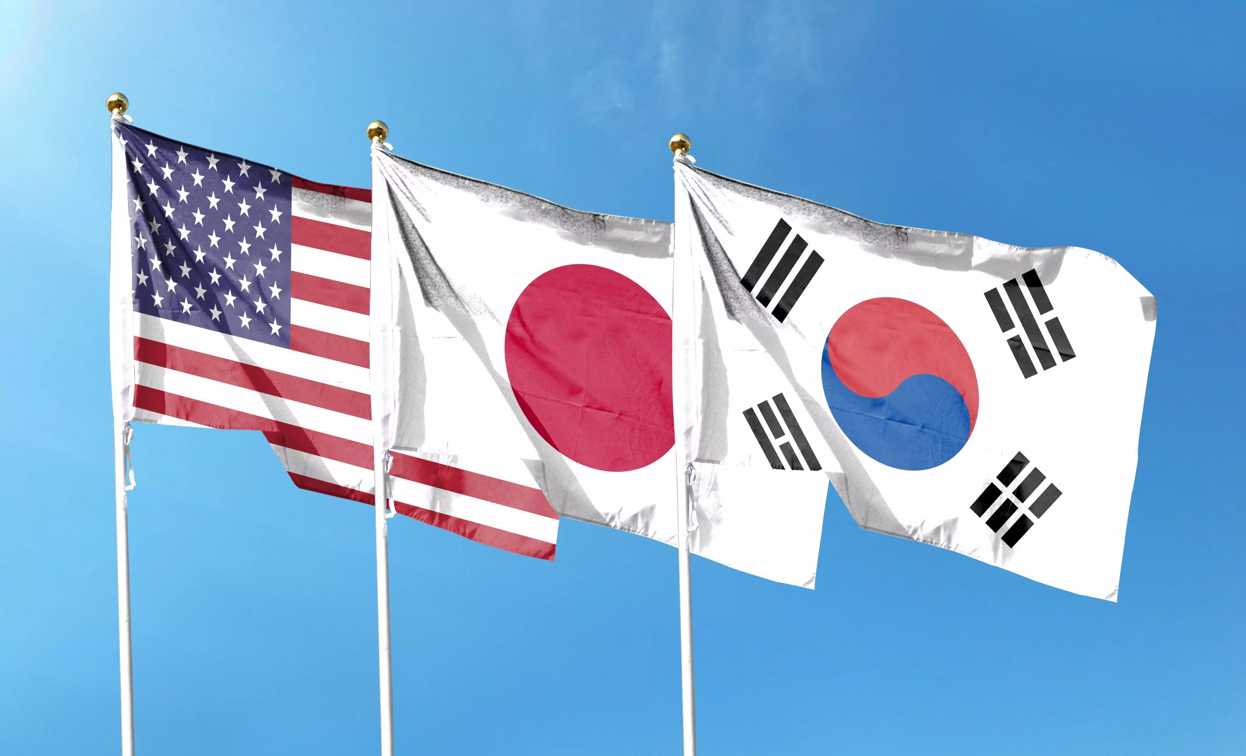 KİV: ABŞ Yaponiya və Cənubi Koreya liderlərini NATO sammitinə dəvət etməyi planlaşdırır
