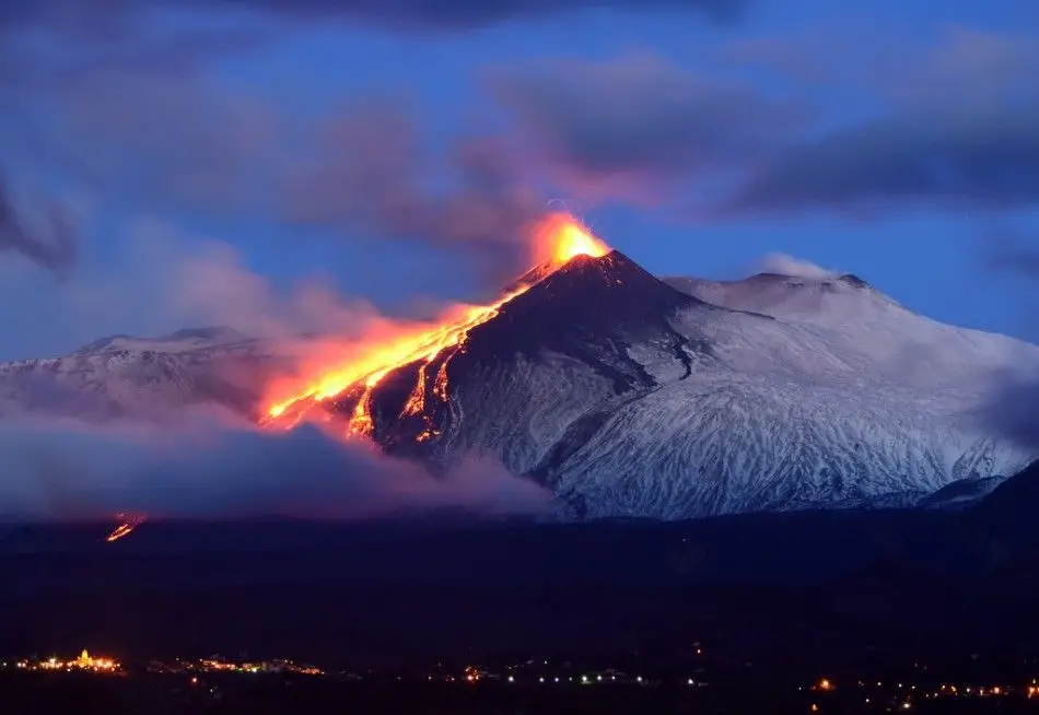 Etna vulkanı yenidən aktivləşib