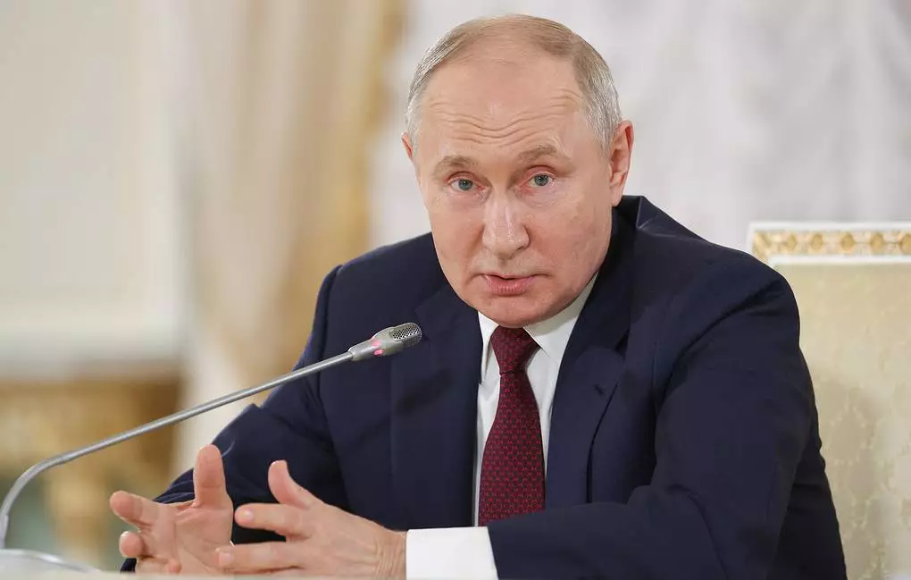 Putin: 2060-cı ilə qədər Rusiya karbon neytrallığına çatmağı planlayır