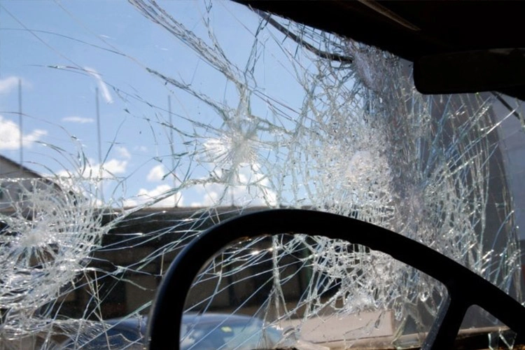 Ermənistanda hərbi avtomobilin qəzaya uğraması nəticəsində 4 hərbçi yaralanıb