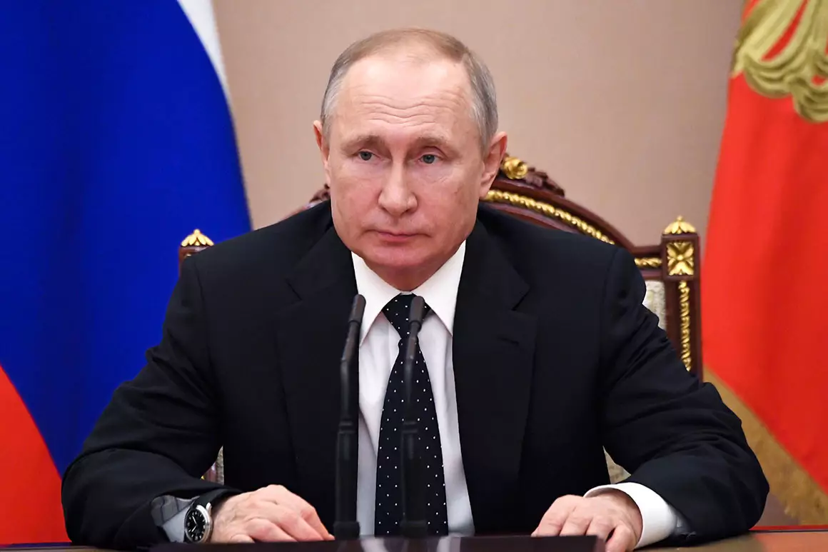 Putin İran prezidentinin vəfatı ilə bağlı başsağlığı verib
