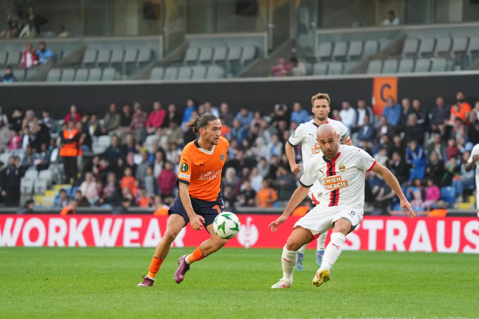 Konfrans Liqası: "Başakşəhər" "Rapid"ə məğlub oldu