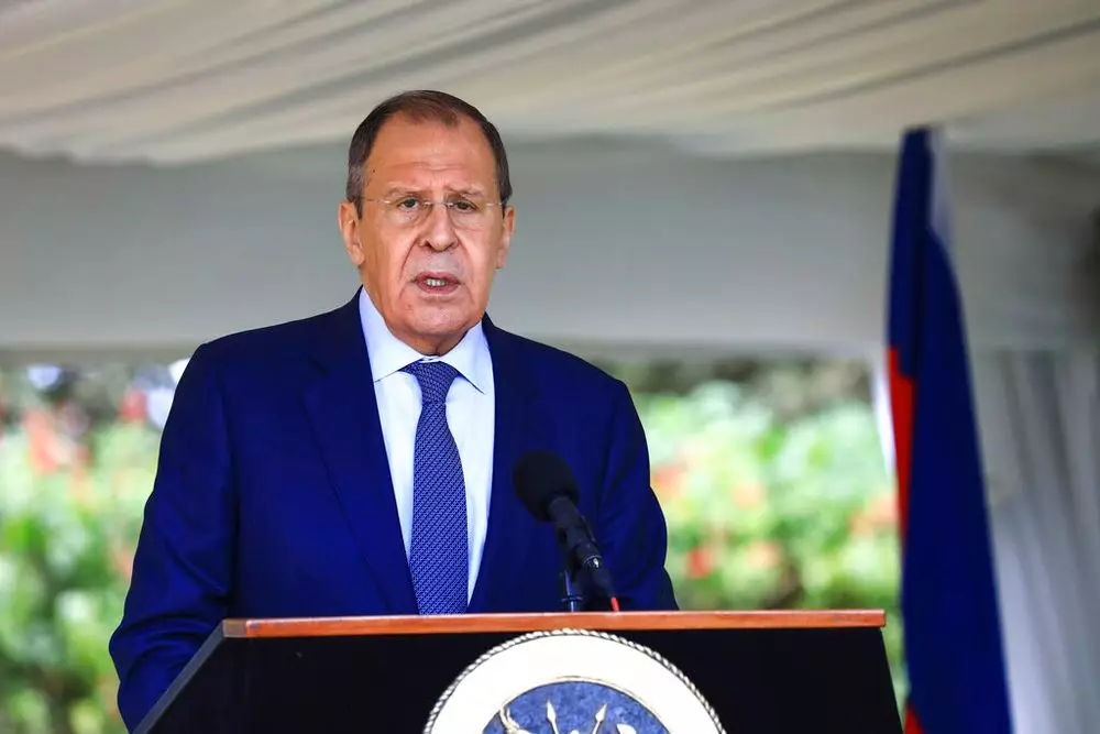 Lavrov: KTMT Ermənistan və Azərbaycana kömək etməyə hazırdır