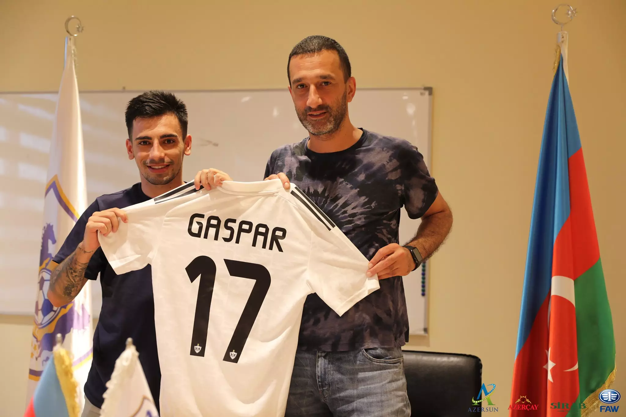 "Qarabağ" ispaniyalı futbolçu ilə yollarını ayırdı