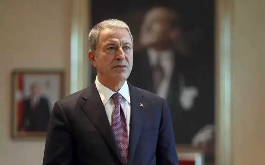 Hulusi Akar Hataya gedib