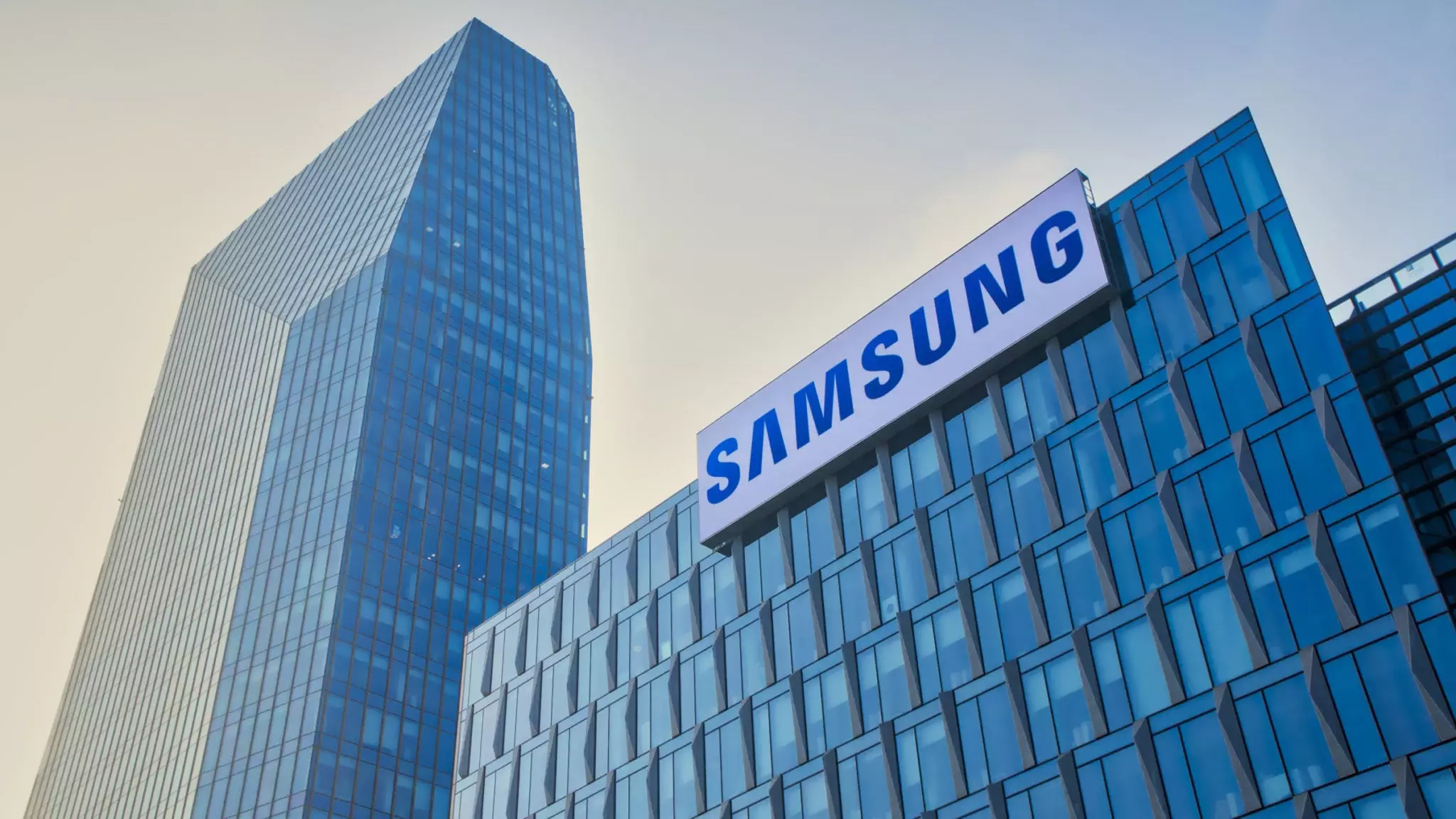 “Samsung” işçilərinin 30%-ni ixtisar edəcək - Reuters