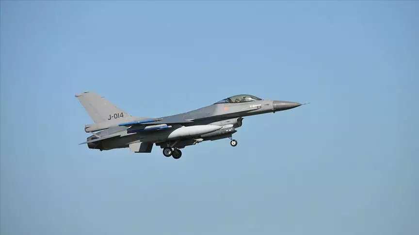 Hürriyət: ABŞ-nin Türkiyəyə yeni F-16 qırıcılarının tədarükü 2028-ci ilə qədər çəkə bilər