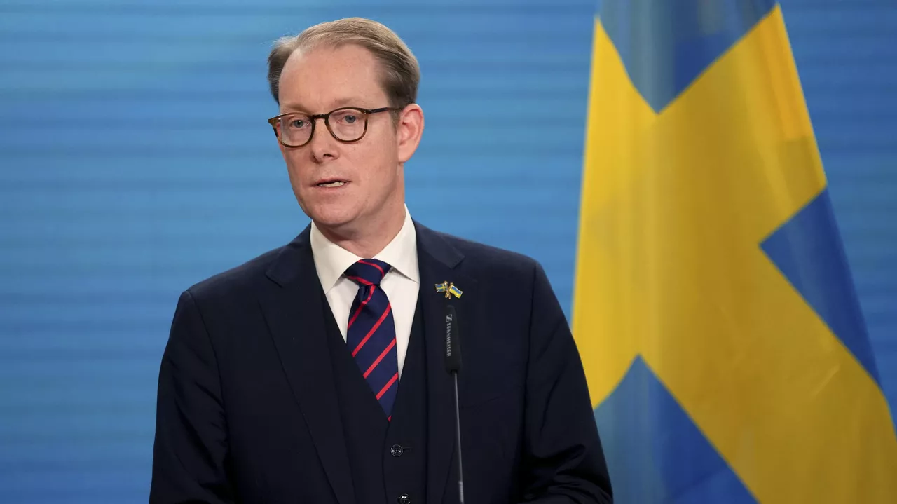 İsveç XİN: "NATO Ukrayna üçün kifayət qədər iş görmür"