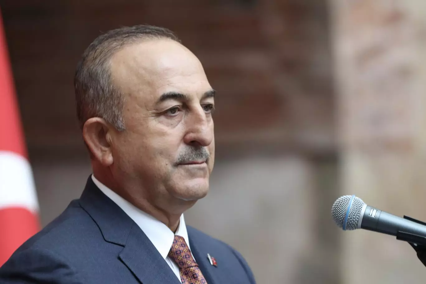 Mövlud Çavuşoğlu bağlanan konsulluqlarla bağlı açıqlamalar verib