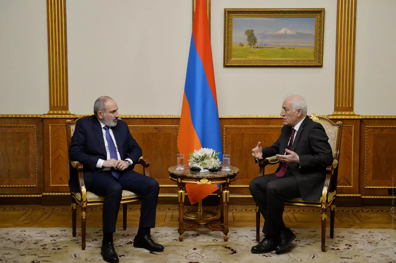 Ermənistanın Baş naziri ilə Prezidenti arasında görüş olub