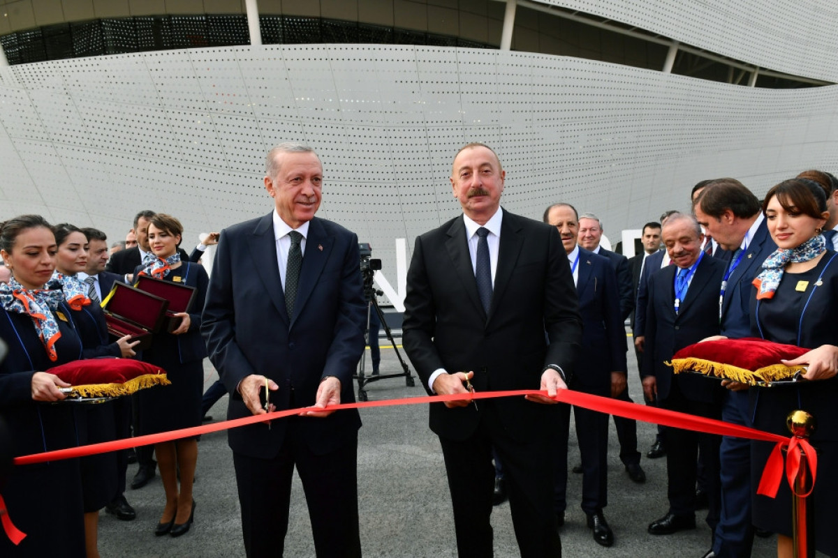 Azərbaycan və Türkiyə prezidentləri Zəngilan aeroportunun açılışında iştirak edib