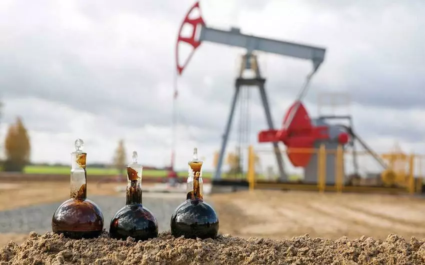 Azərbaycan neftinin qiyməti 100 dolları ötüb