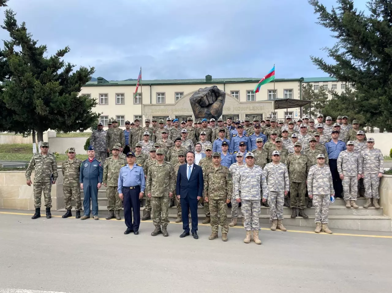 Türkiyə nümayəndə heyəti işğaldan azad edilmiş ərazilərimizi ziyarət edib