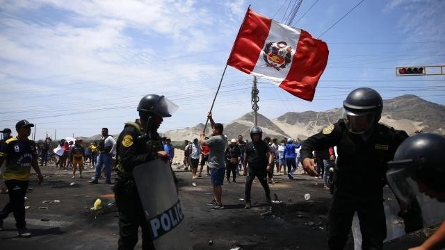 Peruda silahlı hücum nəticəsində 7 polis həlak olub