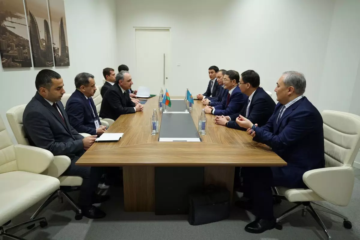 Kamran Əliyev Qazaxıstanın Baş prokuroru ilə görüşüb - FOTO