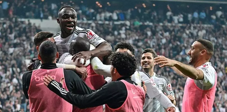 "Beşiktaş" Türkiyə kubokunun finalına yüksəldi