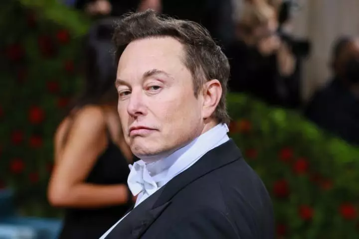 Elon Mask Çinin süni intellekt sahəsindəki irəliləyişindən danışıb