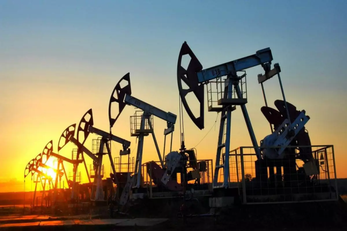 Azərbaycan neftinin qiyməti 85 dollara düşüb