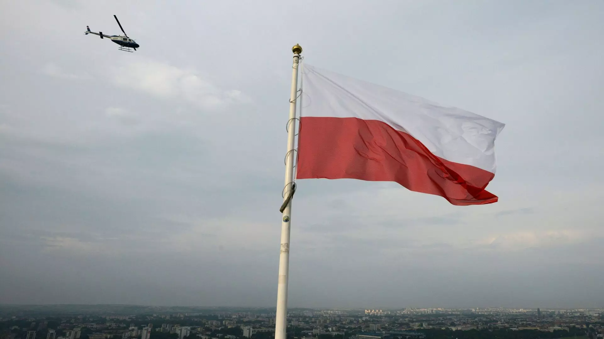 Polşa Almaniyanın Şengen zonasına nəzarəti genişləndirməsinə cavab hazırlayır