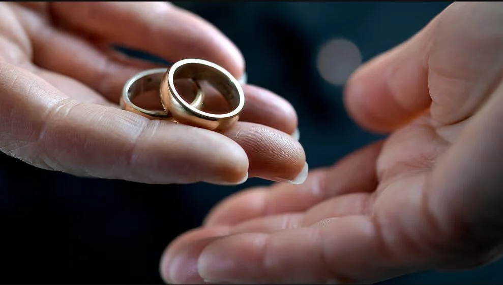 İsveç yaxın qohumlar arasında nikahları qadağan etməyi planlaşdırır