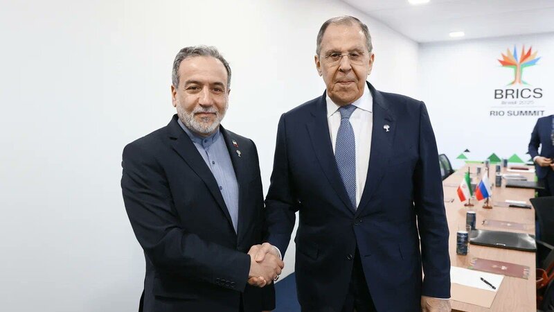 Abbas Əraqçi rusiyalı həmkarı ilə görüşəcək