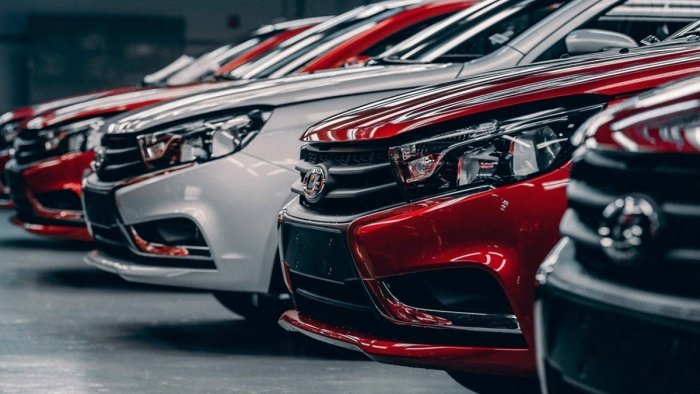 Elektrik və hibrid mühərrikli avtomobillərə vergi güzəştinin ləğvinin səbəbləri açıqlanıb