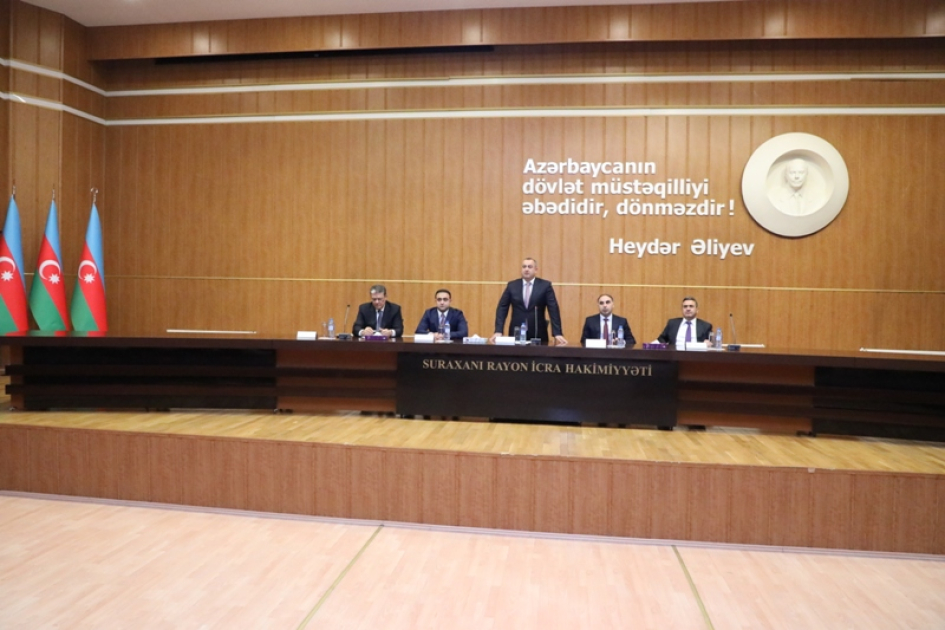 Paytaxt rayonlarında qarlı havalara hazırlıqla bağlı müşavirələr başa çatıb